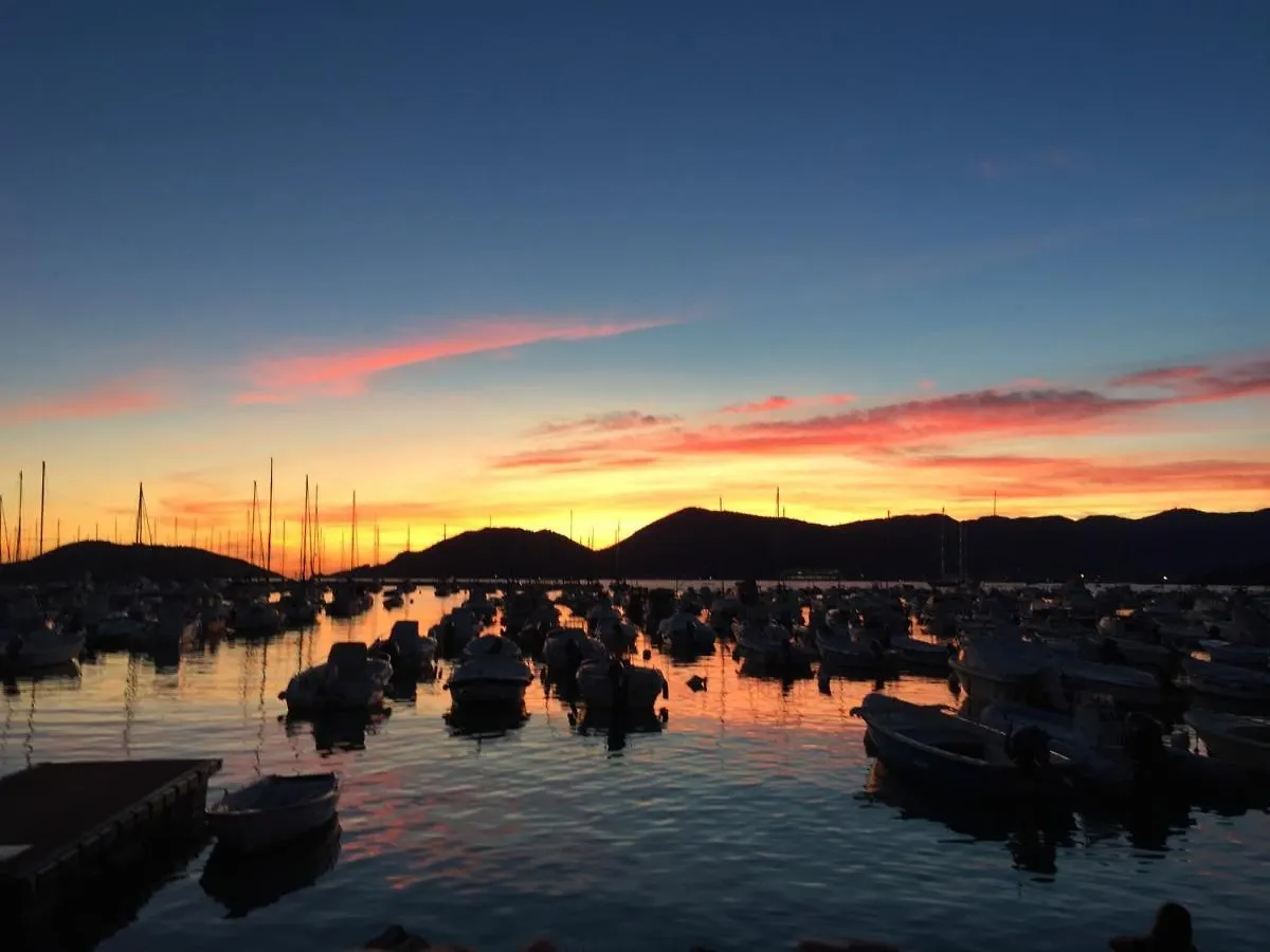 Il Frantoio Di Olimpia Hotel Lerici
