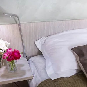 Dharma Boutique & Hotel Roma